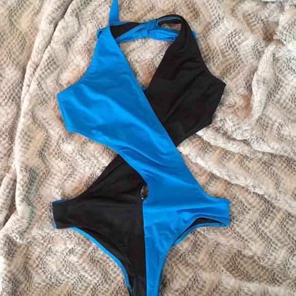 Goddiva London ASOS cutout swimsuit blue and black NWT - Picture 3 of 7